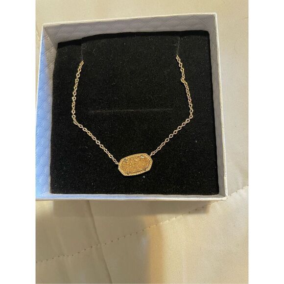 Retired Kendra Scott Elisa Pendant Necklace - Picture 1 of 2